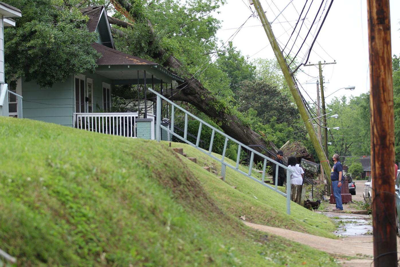 djr-2021-05-04-news-tornado-twp9