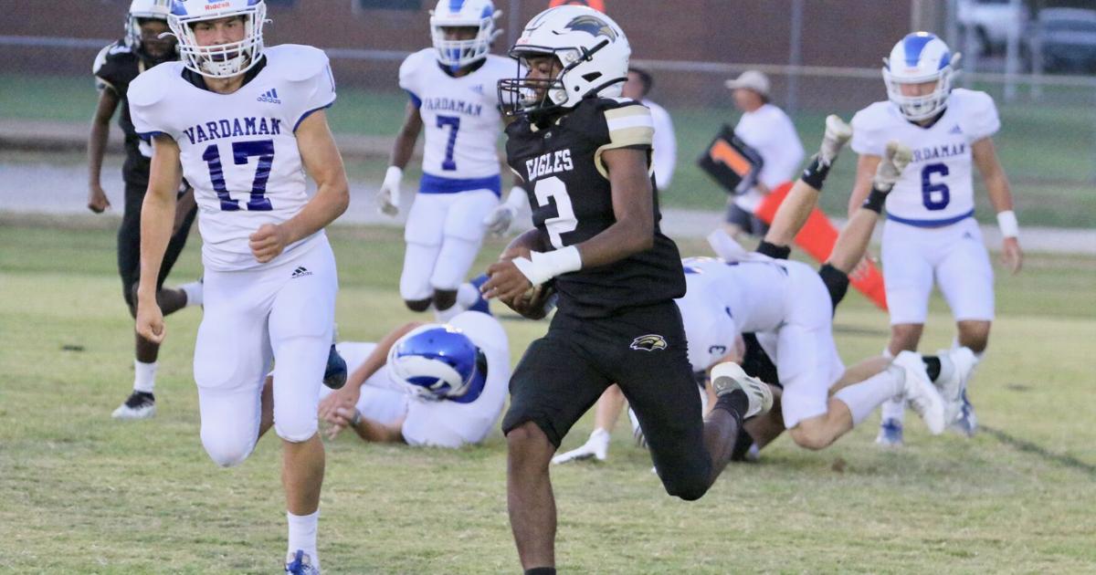 Different play styles meet in Vardaman High school Sports