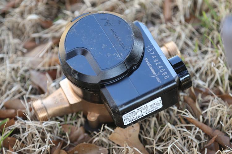 Saltillo begins replacing old water meters News