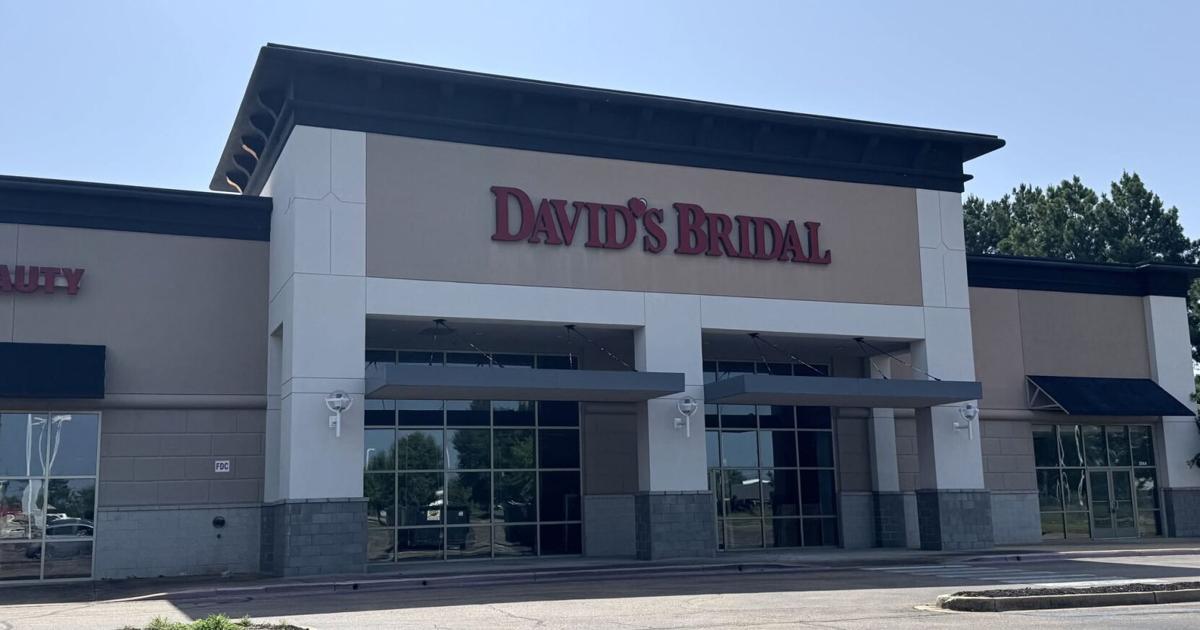 O'Reilly Auto Parts to open in former David's Bridal space