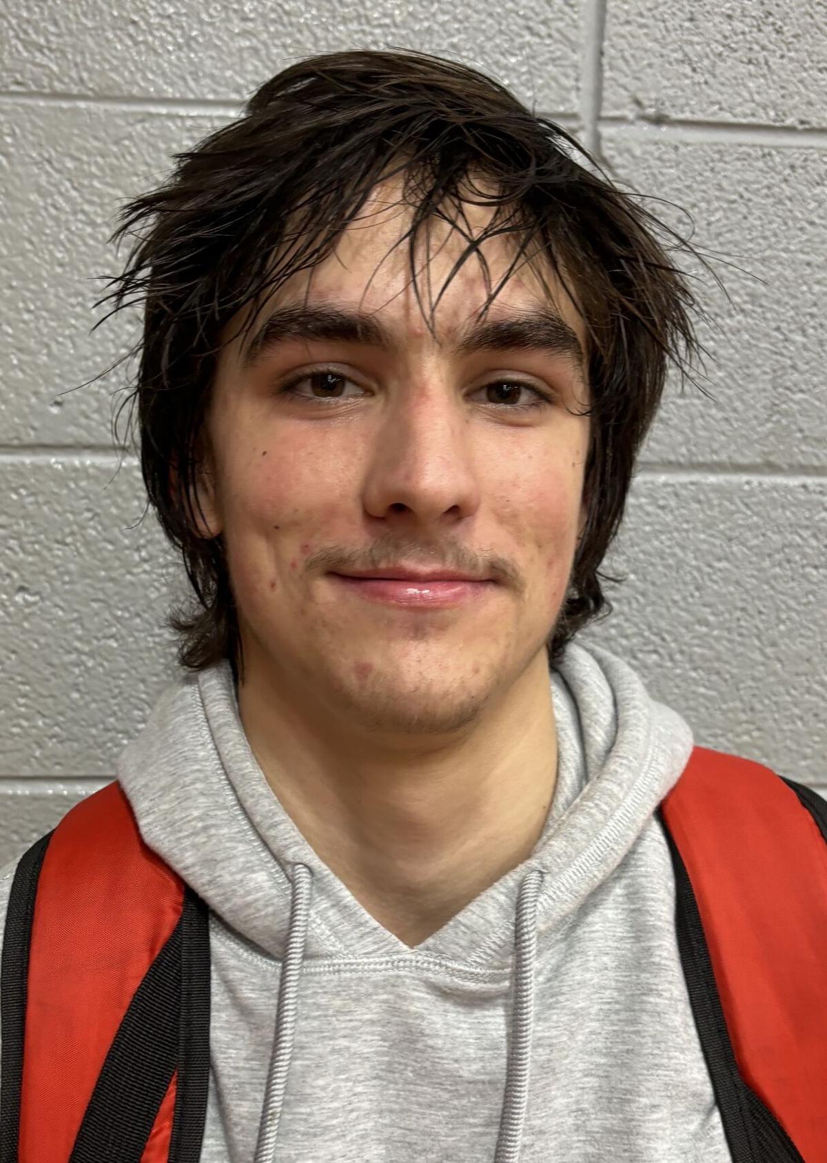 West Union holds off Houlka, claims region title High school Sports