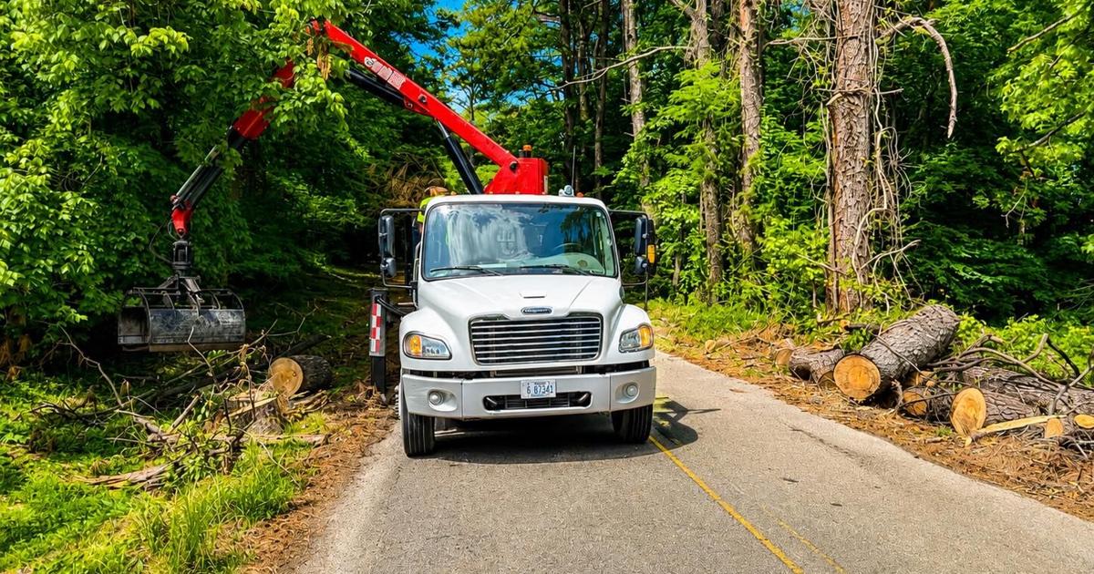 Saltillo aldermen purchase new limb truck