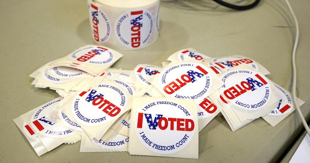 Can Mississippi strip felons, including tree thieves, of voting rights? Federal judges hear the case Can Mississippi strip felons, including tree thieves, of voting rights? Federal judges hear the case