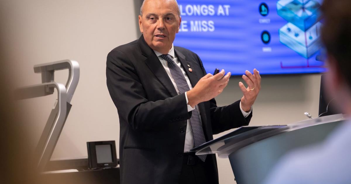 Global maritime leader discusses the future, importance of ocean mapping