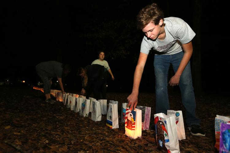 Luminaries light up New Albany in honor of veterans Newalbanynews