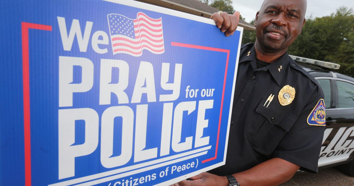 Police Officers Using Signs Department selling signs showing support of police | News | djournal.com