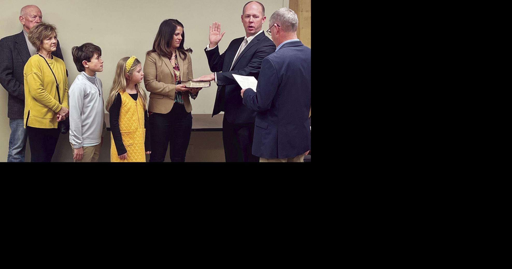 Benjamin Hill takes oath as Pontotoc City School board member News