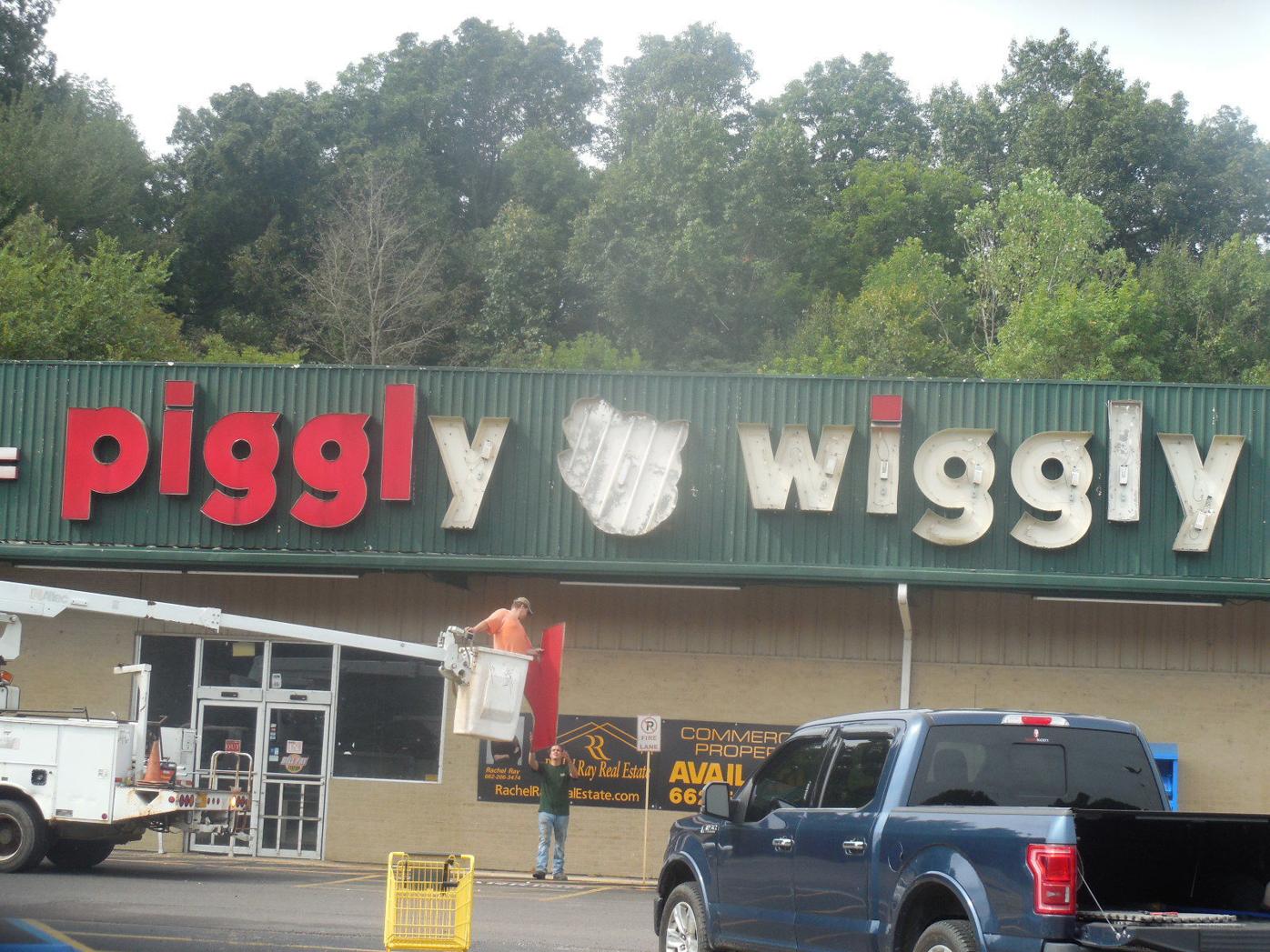 Piggly Wiggly Holiday Hours 2022