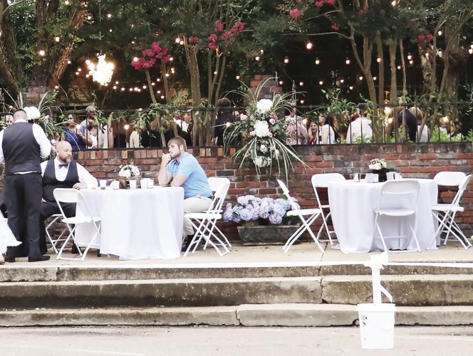 Outside wedding receptions give you plenty of room to enjoy your day