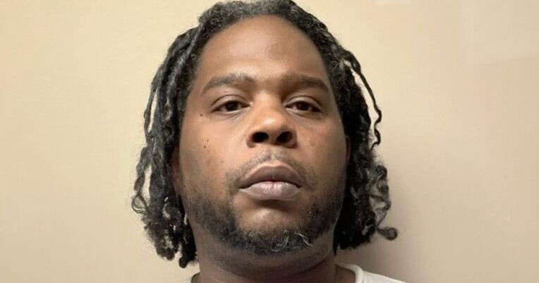 Traffic stop leads to weapons charge | Crime & Law Enforcement ...