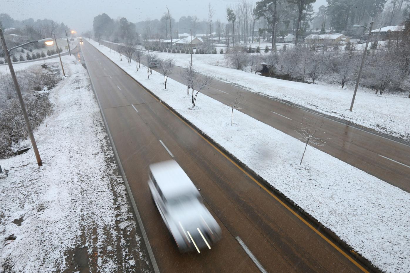 PHOTOS Northeast Mississippi receives first snowfall of 2021 News