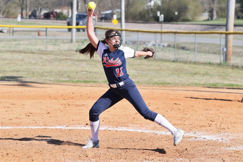 Lady Rebels rally in late inning win over Walnut | Sports | djournal.com