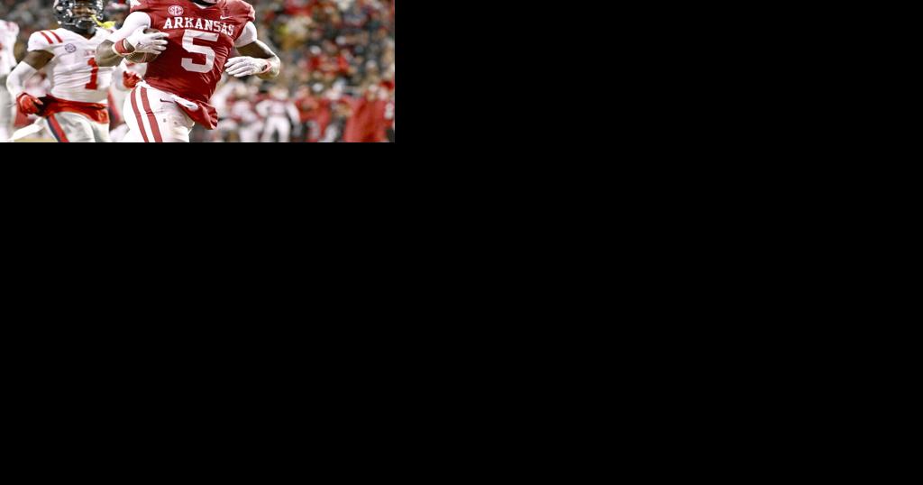 A glance at Ole Miss footballs game against Arkansas