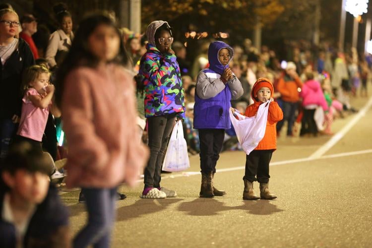 PHOTOS 75th Reed's Tupelo Christmas Parade takes over streets of