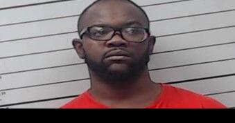 Houston man charged with assault, kidnapping of former girlfriend - Vimarsana News