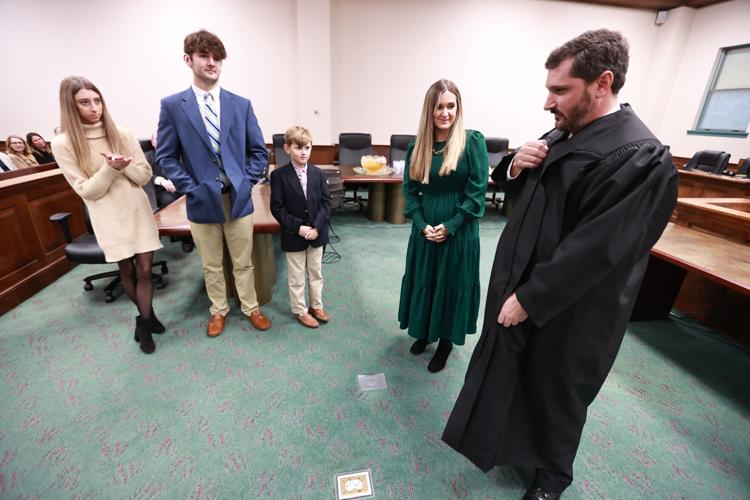 Tupelo attorney sworn in as new Lee County Court Judge Crime Law