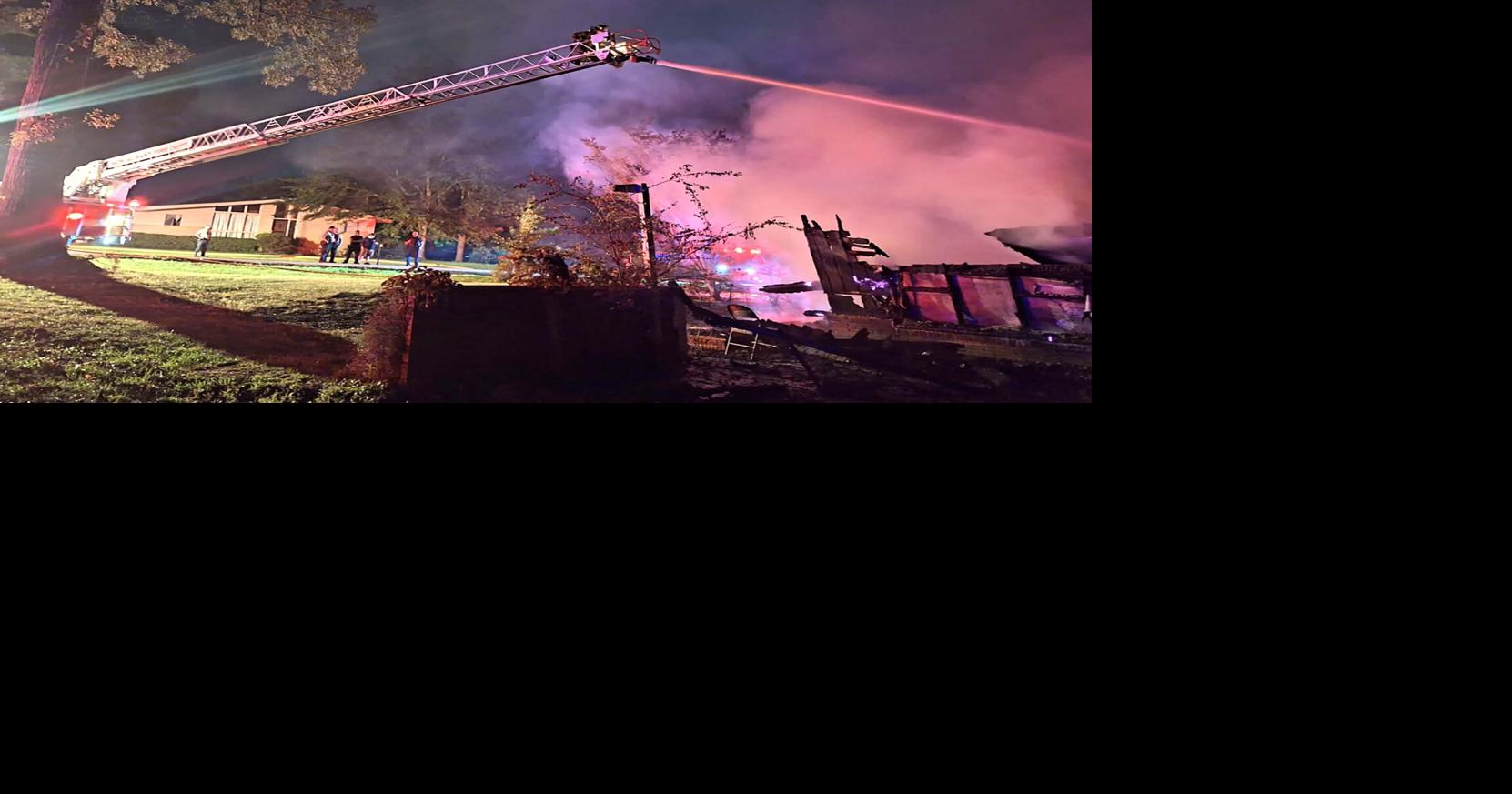 Owners unhurt after pre-dawn Monday fire in New Albany