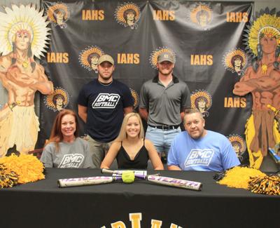 Hill Inks With Blue Mountain Itawamba Times Djournal Com