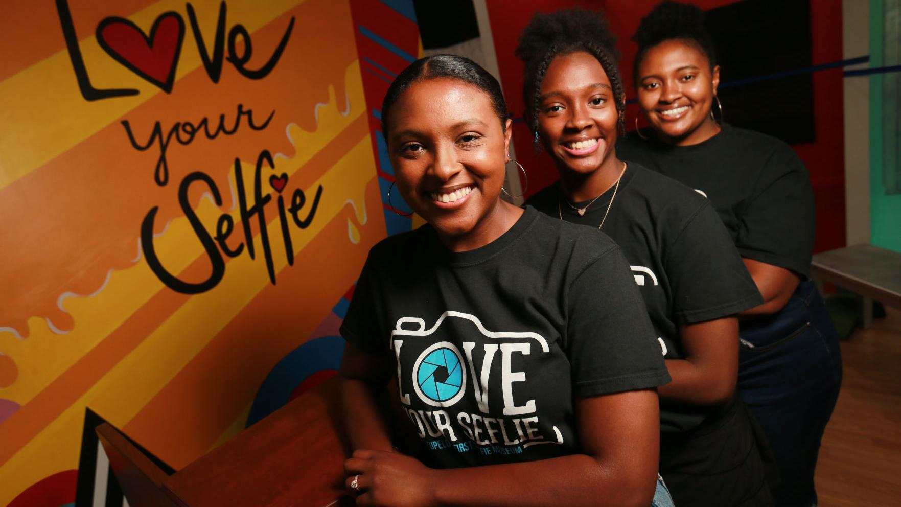 Love Your Selfie: Sisters to open Tupelo's first selfie museum - Vimarsana News