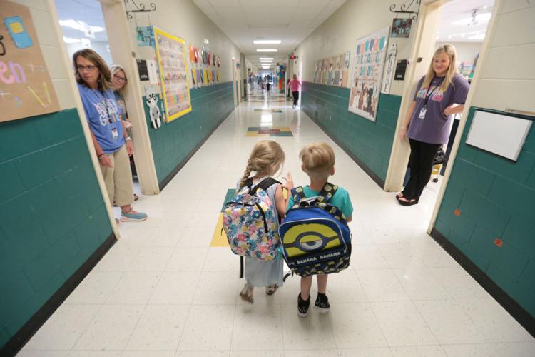 Lee County School District welcomes students back for first day of school |  Education | djournal.com