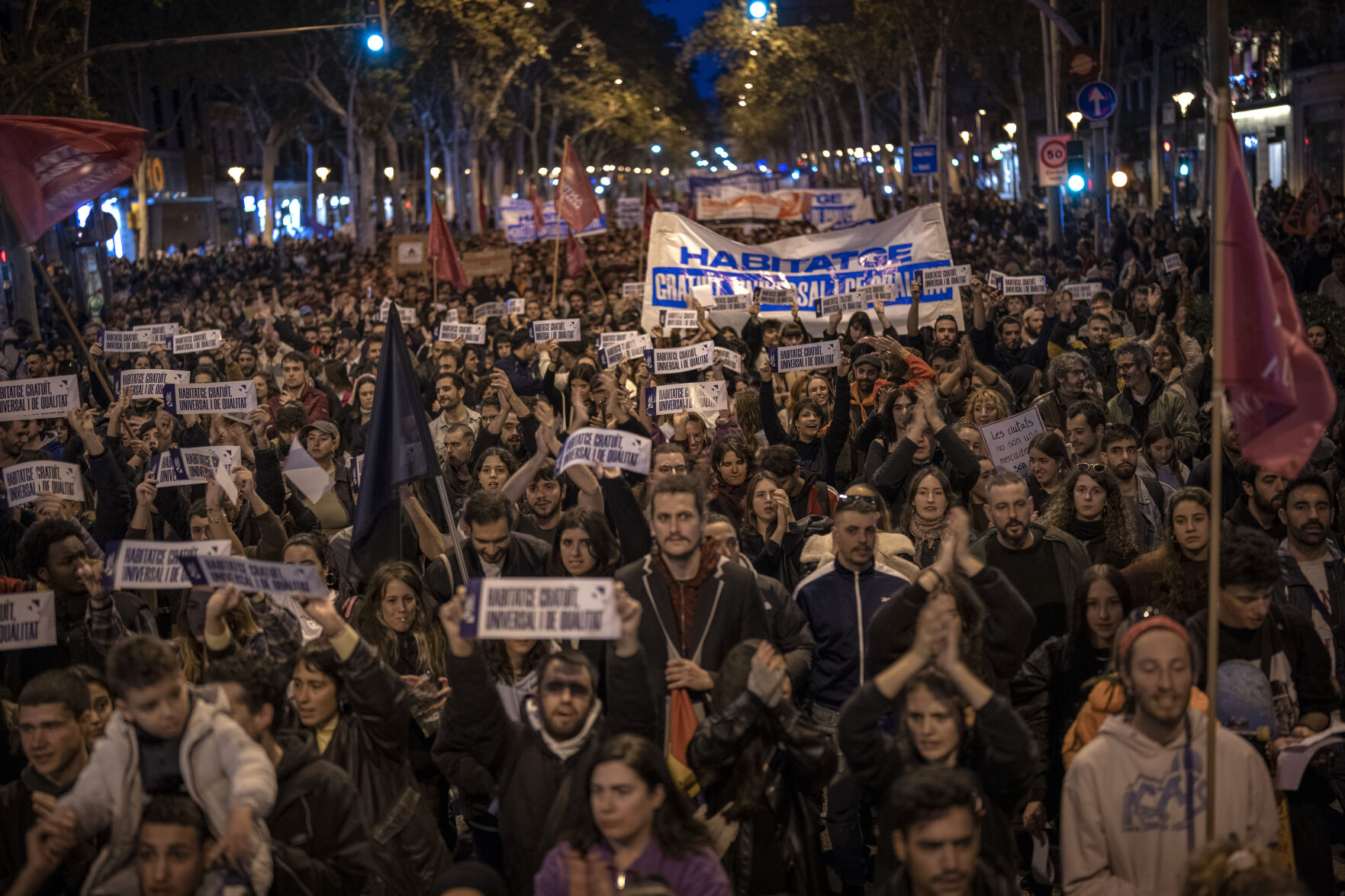 Tens Of Thousands Of Spaniards Protest Housing Crunch And High Rents In ...