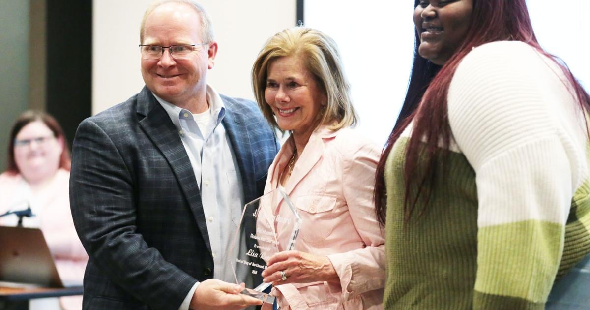 Lisa Reed Wcc Lisa Reed receives United Way's J.G. Berry Service Award | Local News ...
