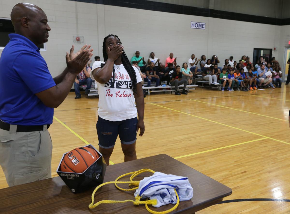 Tupelo Police Athletic League Honors Deceased Former Basketball