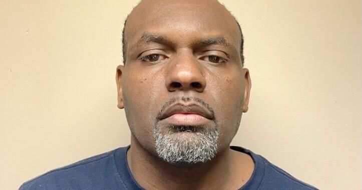 Tupelo man charged with shooting car outside lounge | Crime & Law ...