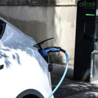 France suspends subsidised electric car scheme after surge