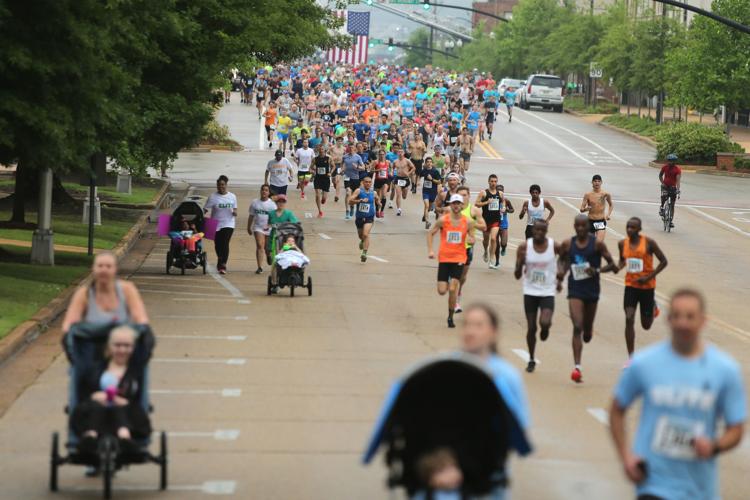 PHOTOS 2019 GumTree 10k race Sports