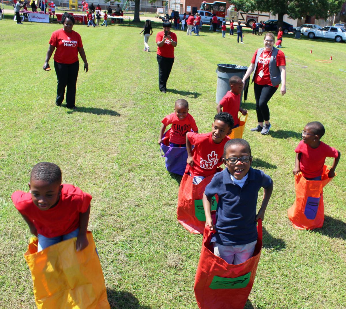 Aberdeen Elementary School Observes Red Nose Day News Djournal Com