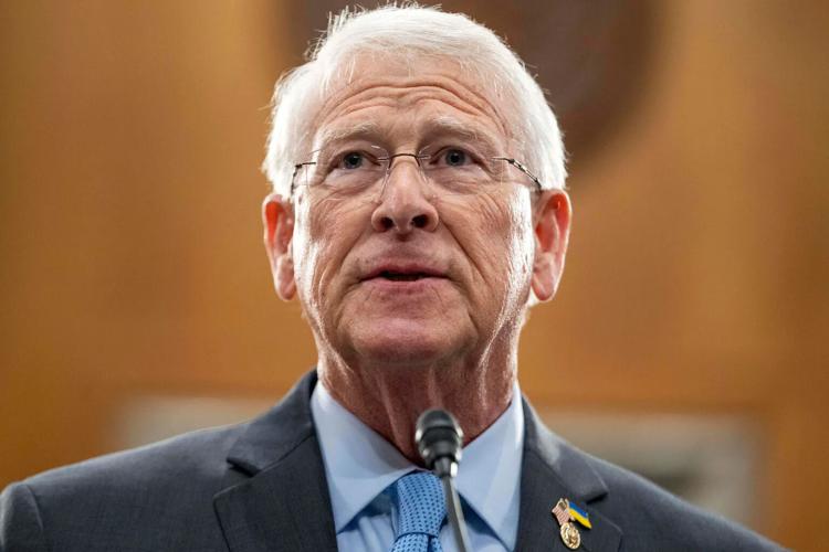 Putin should be imprisoned 'if not executed,' Wicker Says ...
