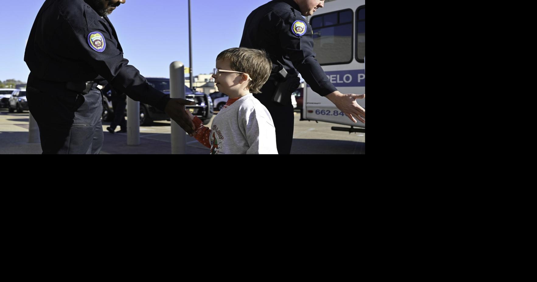 Residents express concerns with uniformed off-duty officers at Tupelo Walmart