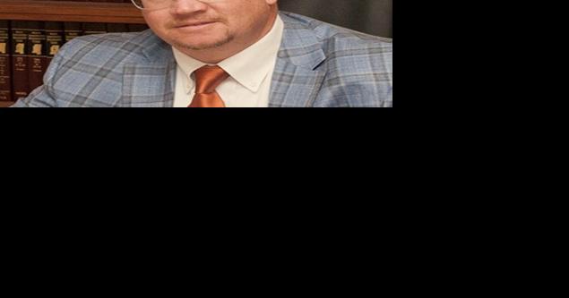 Stuart withdraws from Lee County judge race - Vimarsana News