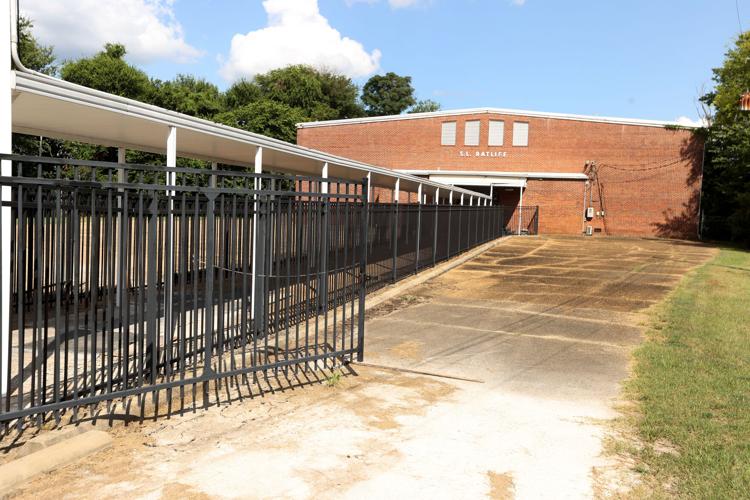 Carver, Lawhon elementary schools to benefit from bond issue Local