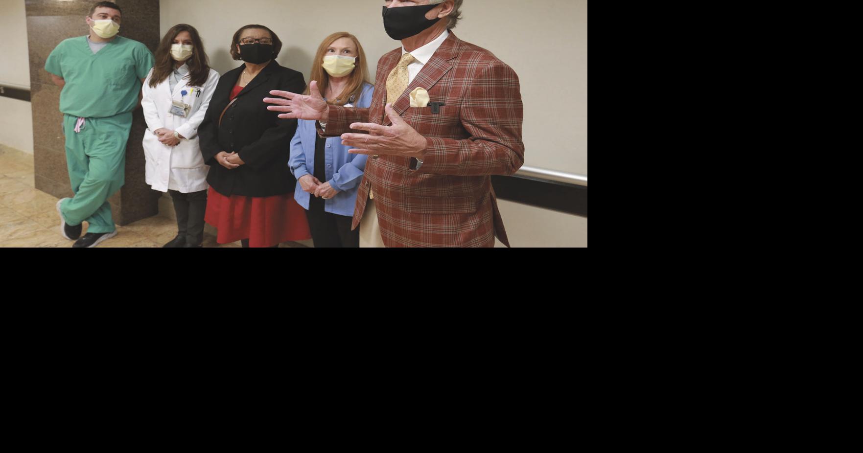 Tupelo christmas parade 2022