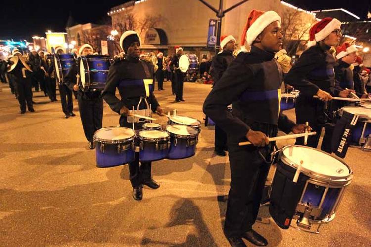 PHOTO GALLERY Tupelo Christmas Parade Arts & Entertainment