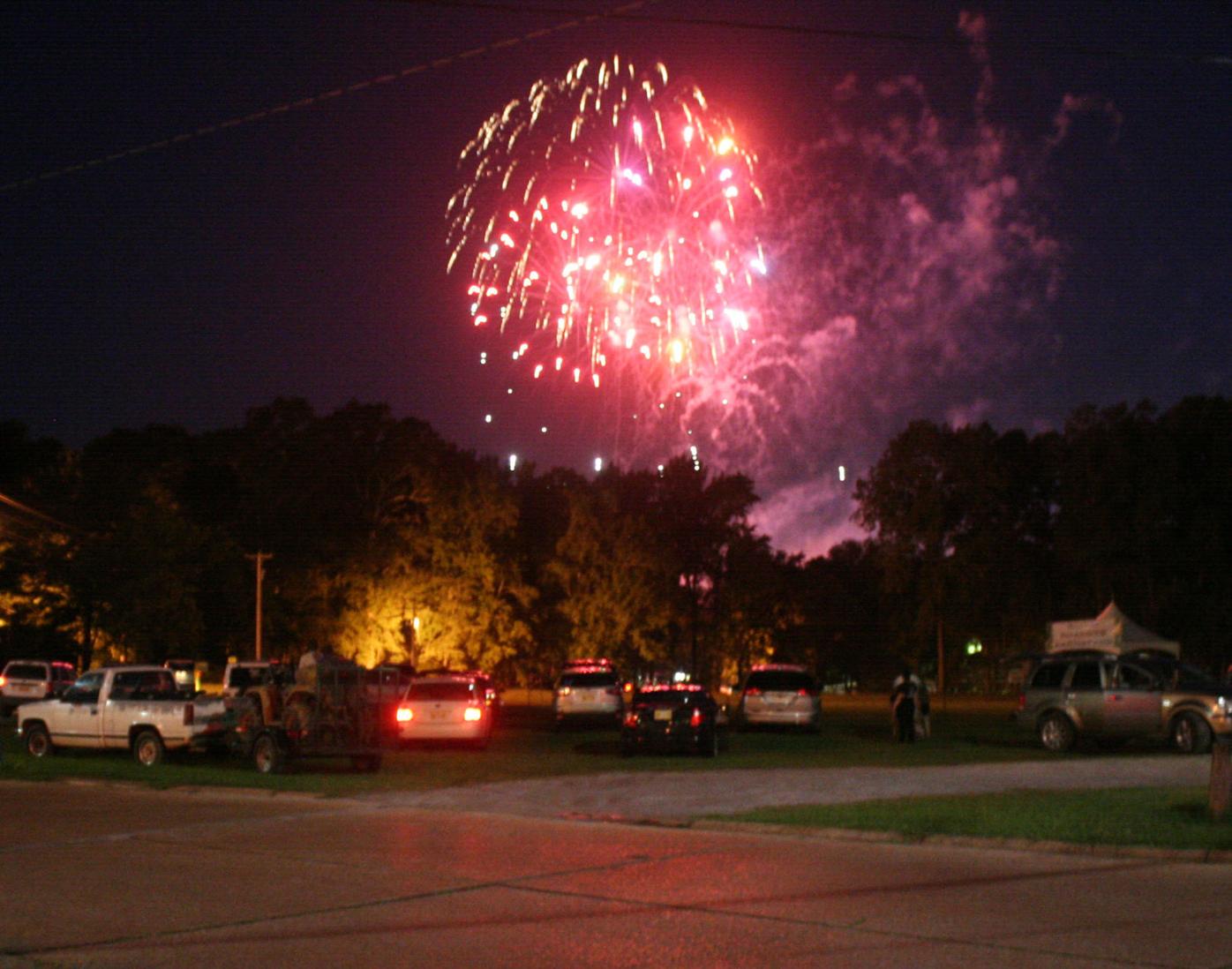New Albany celebrates nation's birthday with fireworks New Albany