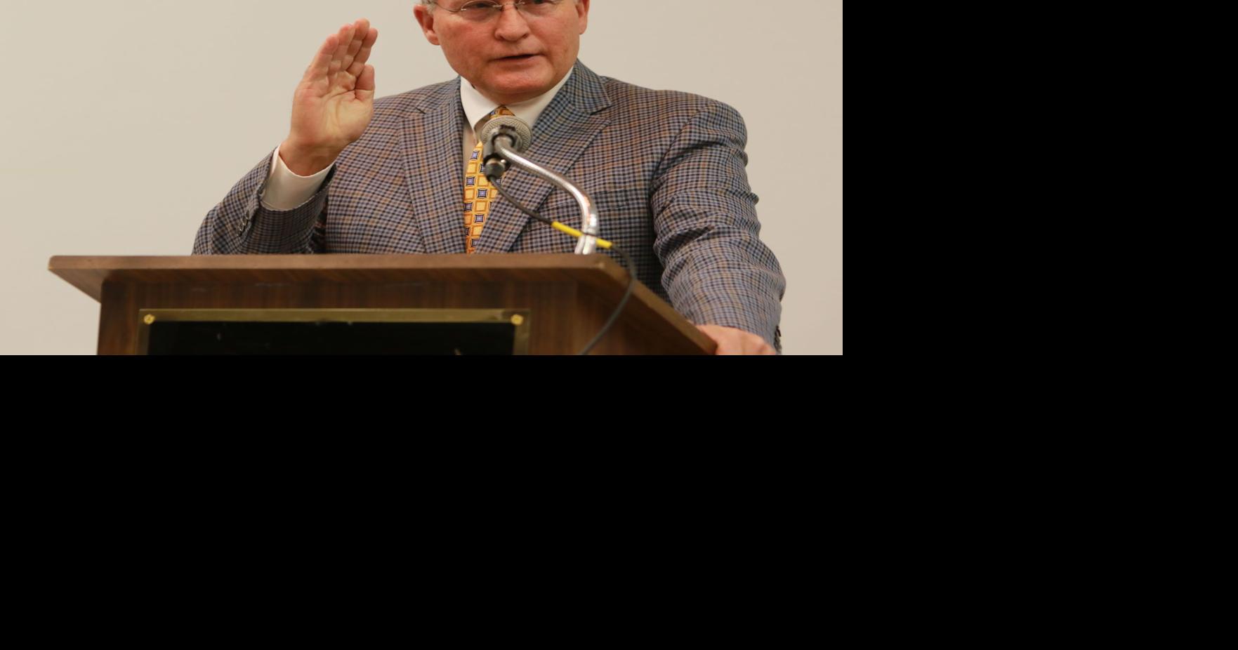 State supreme court justice backs county court expansion in Lee | Local ...