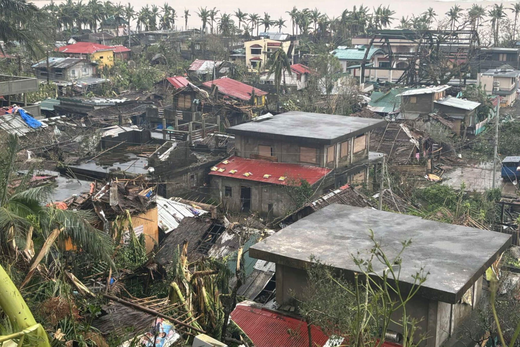 Typhoon Man-yi Leaves 7 Dead In Philippines And Worsens Crisis From ...