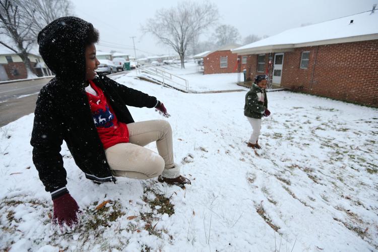 PHOTOS Northeast Mississippi receives first snowfall of 2021 News