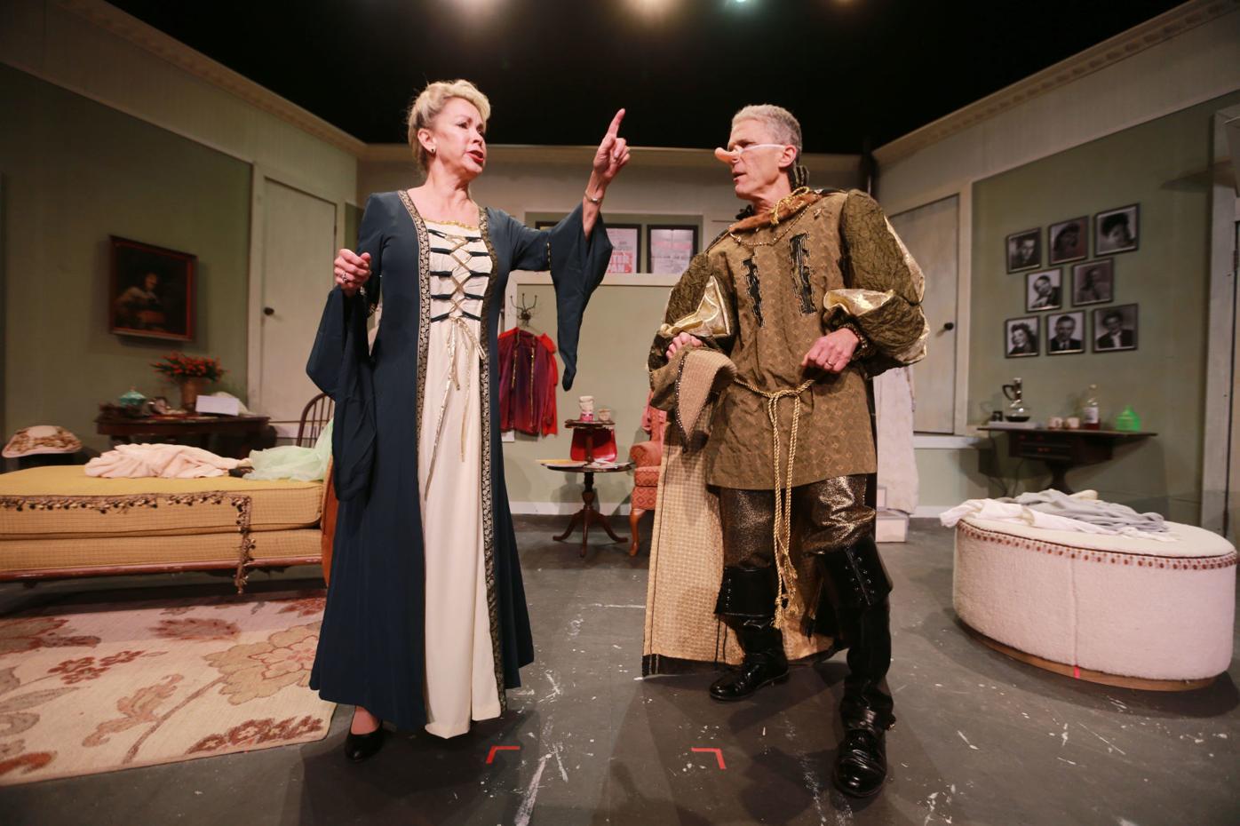 Tct Brings Out Laughs In Moon Over Buffalo Arts Entertainment Djournal Com