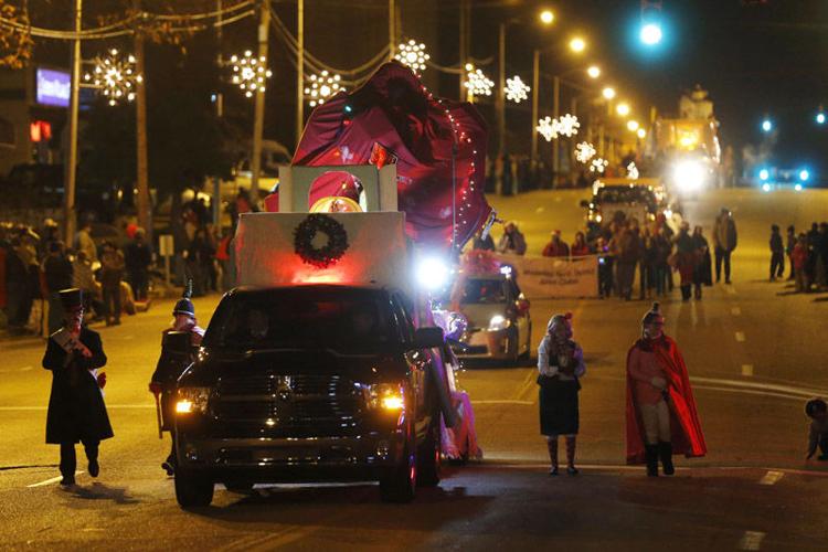 Photo gallery Tupelo Christmas parade Latest News