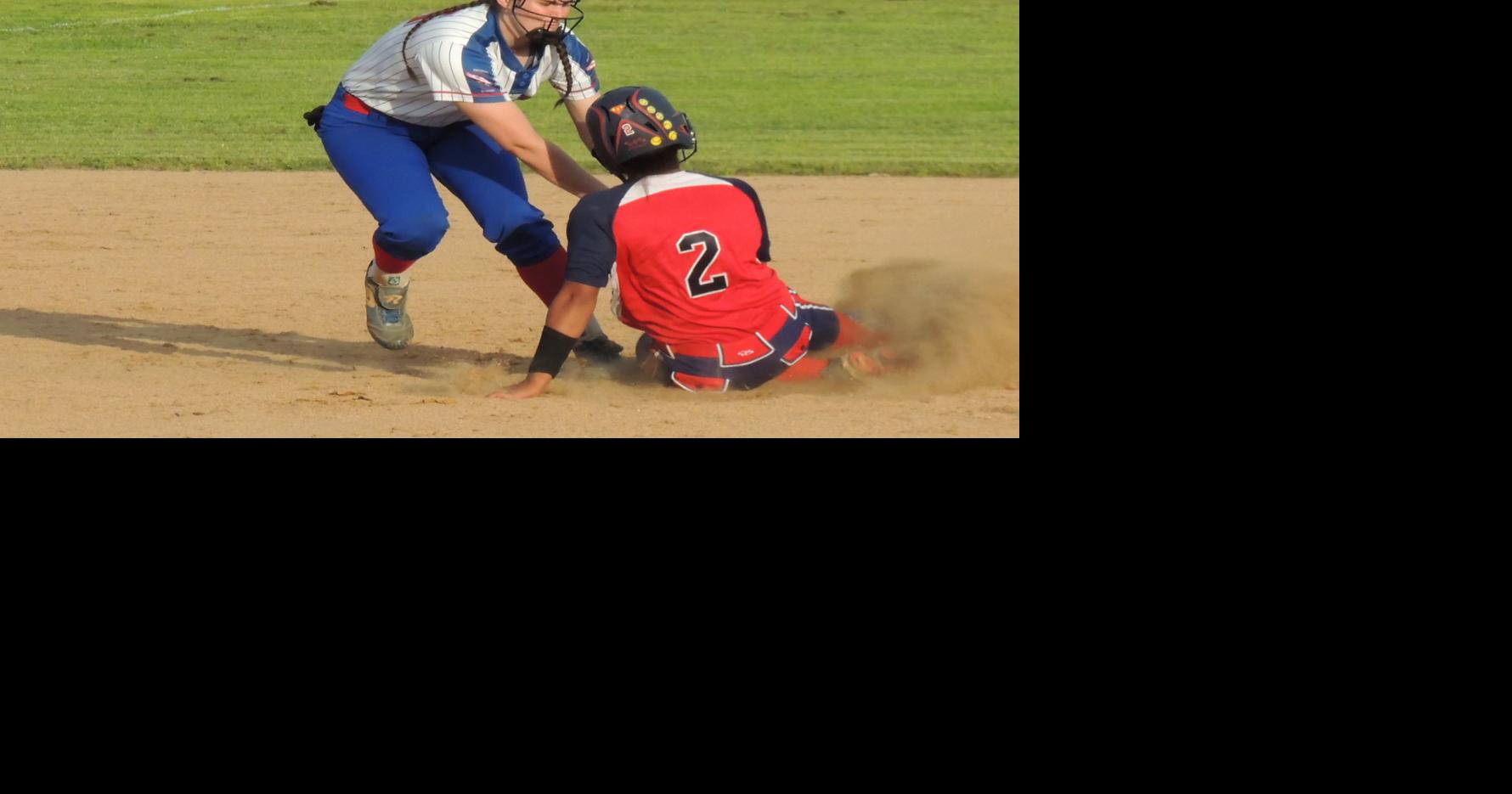 Baldwyn trips Ingomar in division softball New Albany