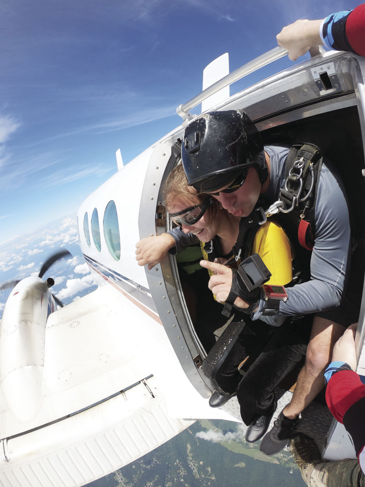 Skydiver Rebekah Ball Flew Without A Plane And Experienced The Taste Of Sky Pontotoc Progress Djournal Com