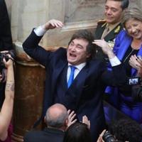 Milei de Argentina dice querer que la alianza estratégica con EE. UU. sea política de Estado