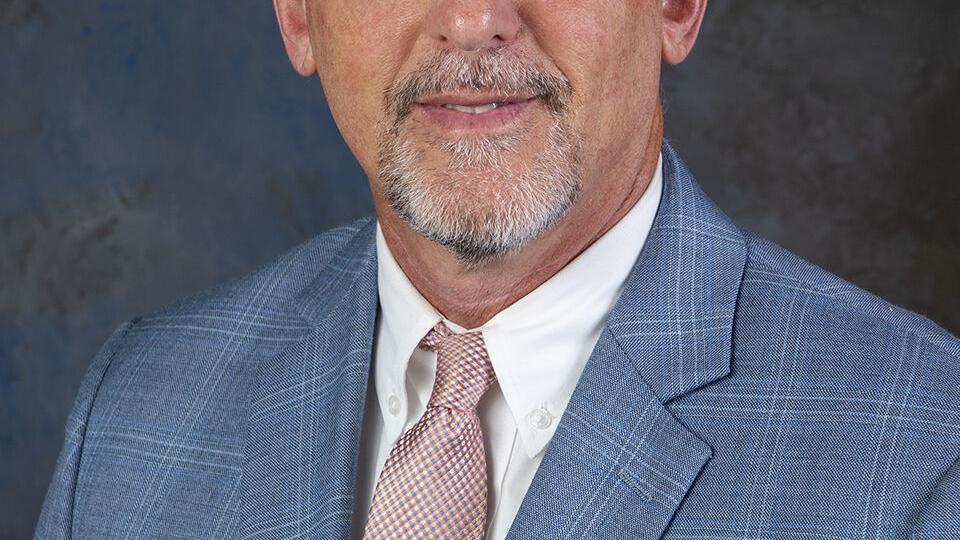 Cotter named Mississippi Airports Association Professional of the Year - Vimarsana News