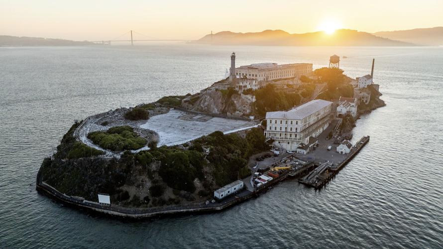 PHOTO COLLECTION: US Trump Alcatraz | Nation & World | djournal.com