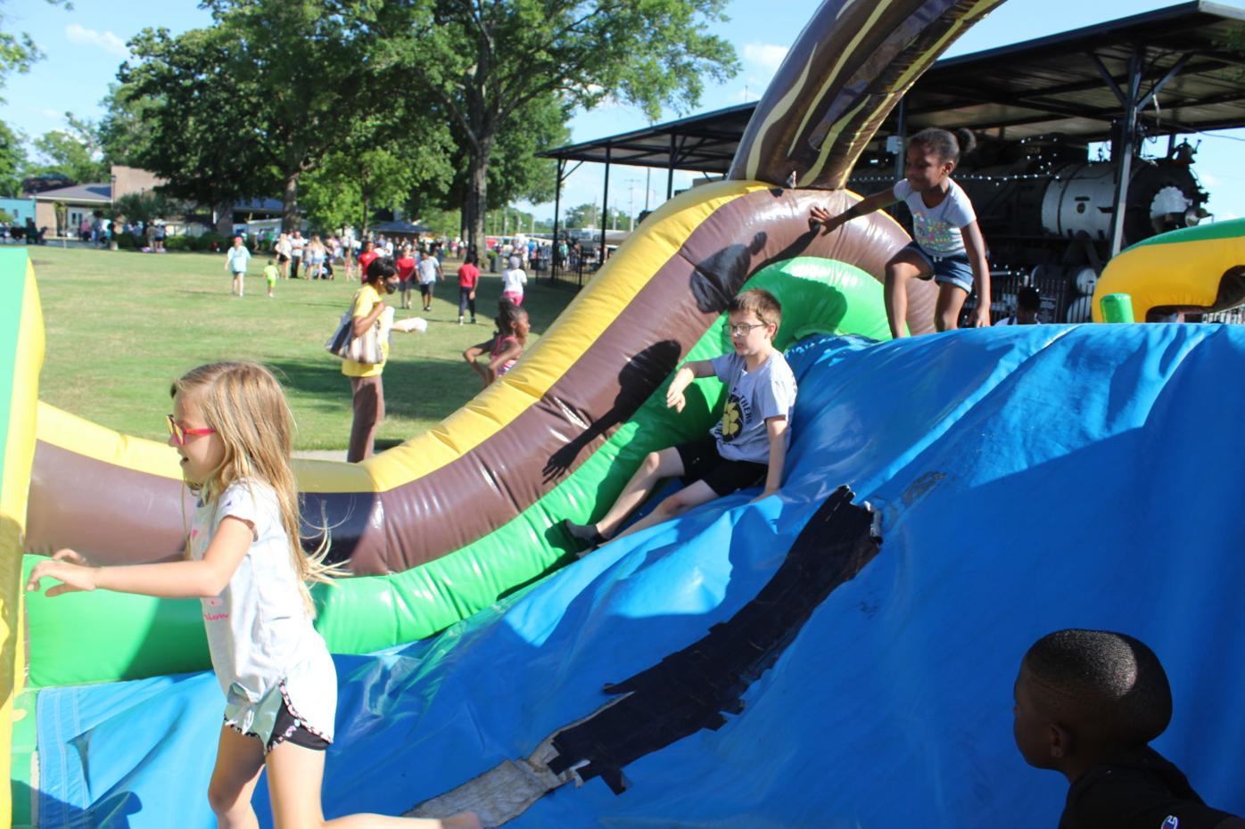 Mcj 22 06 01 News School Bash Keetons Living Djournal Com Mcj 22 06 01 News School Bash Keetons Living Djournal Com