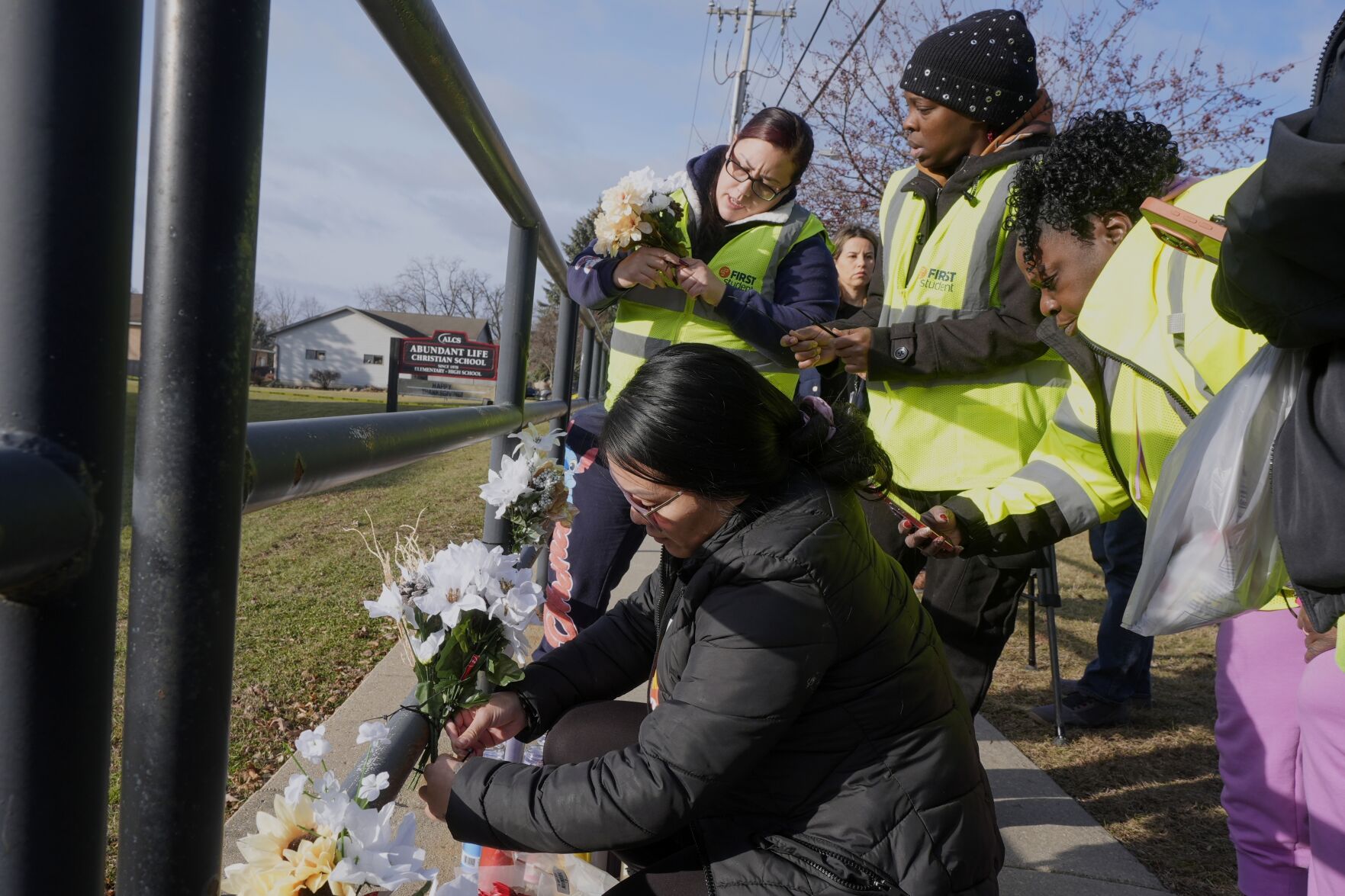 Wisconsin Police Go Quiet On School Shooting As Search For Answers ...